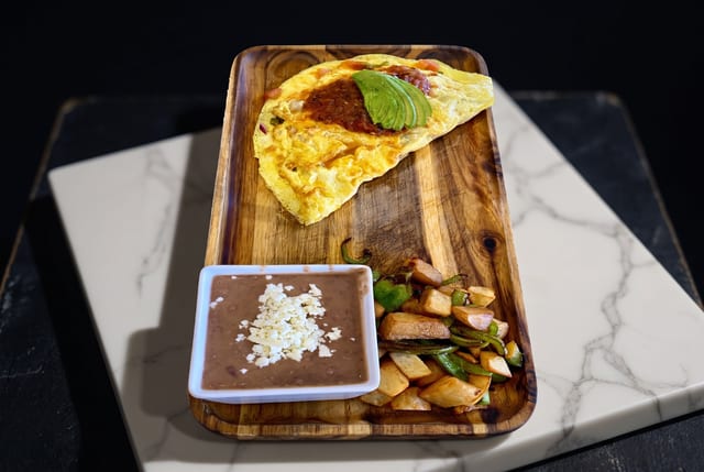 La Mexicana Omelette.